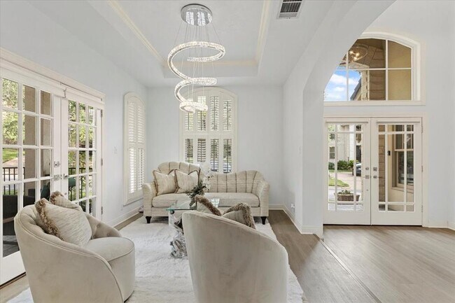 Foto del edificio - 2012 Rue De St Tropez