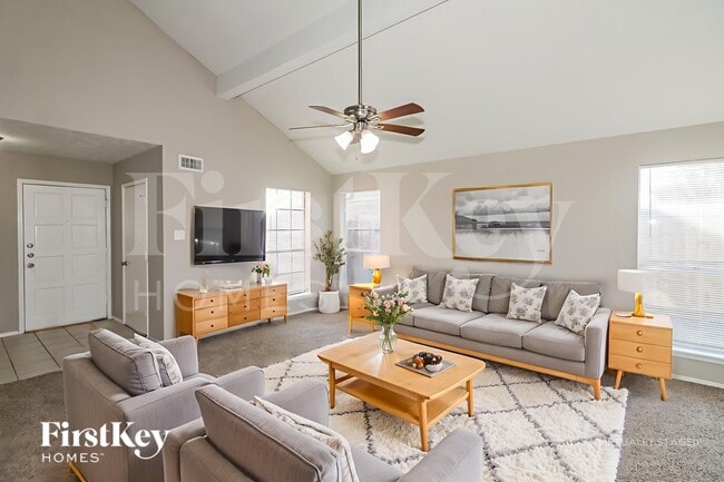 Building Photo - 9310 Westacre Pl