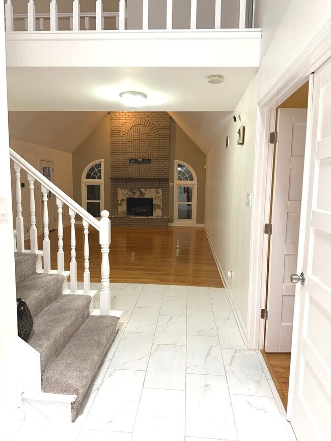 Foto del edificio - 17312 Valley View Dr