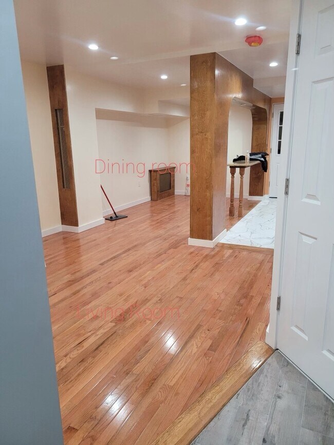 Living/Dining Room - 644 Kosciuszko St