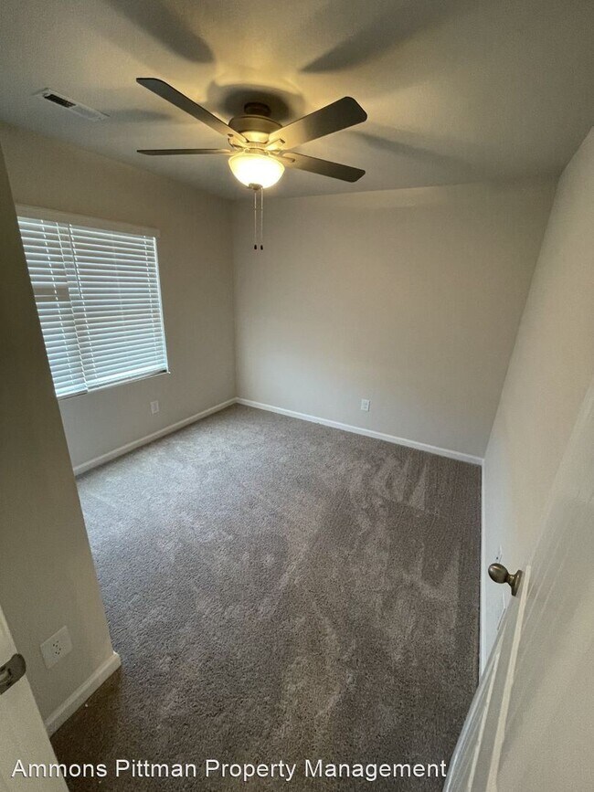 Foto del edificio - 3 br, 2.5 bath House - 1097 Peony Lane