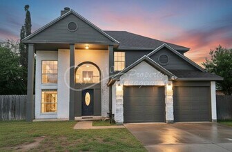 Building Photo - 2806 Bluejay Dr