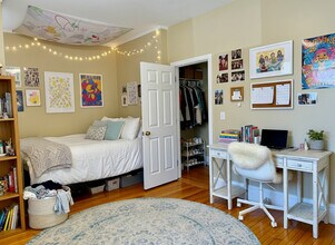 Building Photo - 54 Egmont St