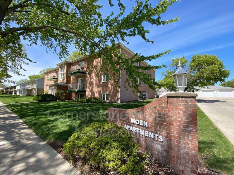458 N 26th Pl Unit 12, Fort Dodge, IA 50501 Condo for Rent in Fort