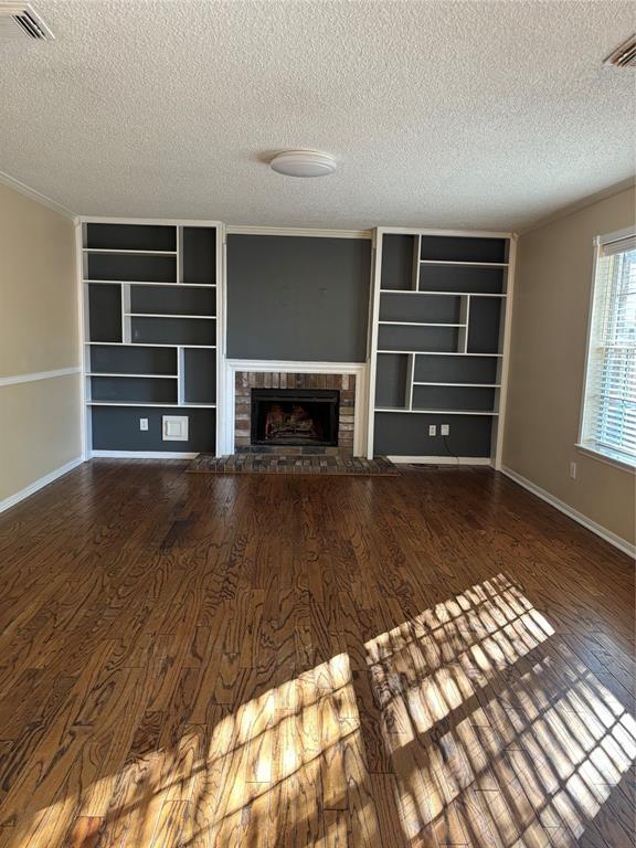 Building Photo - 4008 Spring Garden Dr