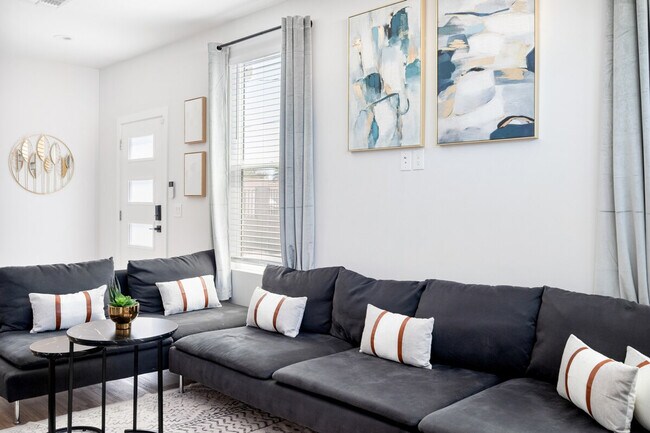 Foto del edificio - 3806 E Polk St