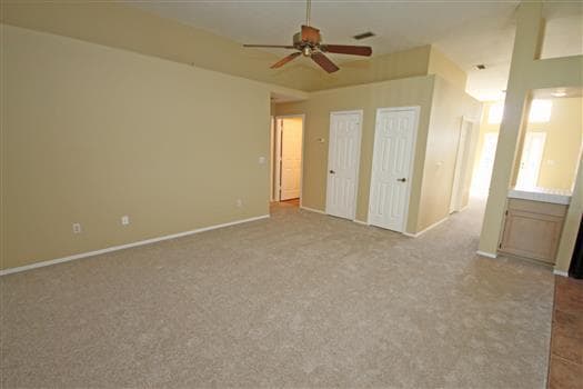 Foto del edificio - 1001 Black Willow Dr