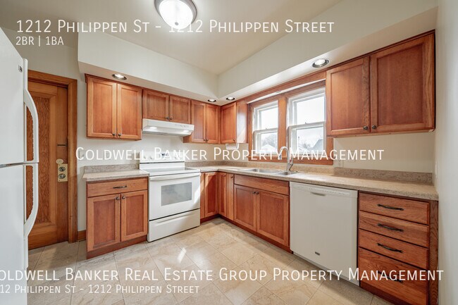 Foto del edificio - 1212 Philippen St