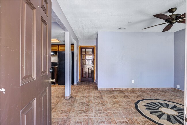 Foto del edificio - 9326 Eblen Dr