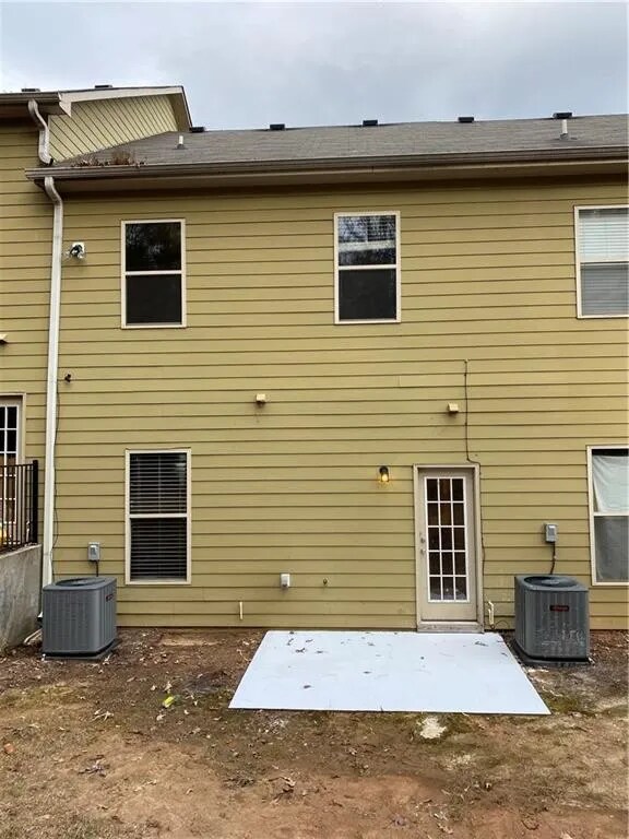 Building Photo - 303 Bonnes Dr