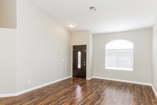 Building Photo - 828 Dulce Fountain Way