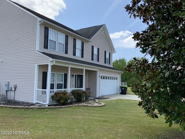 Building Photo - 121 Willard Way