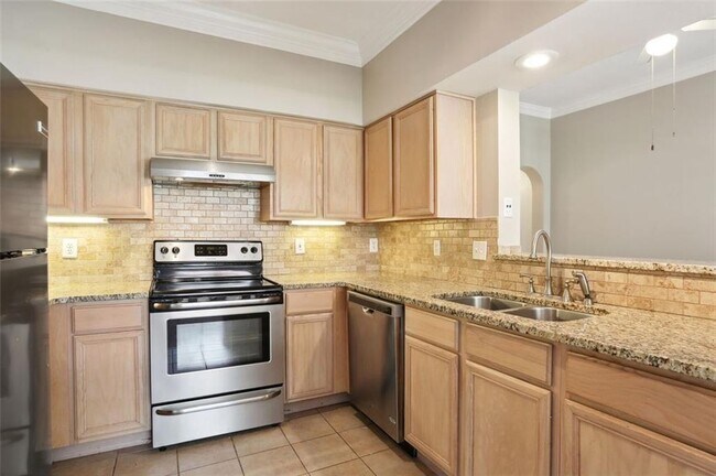 Foto del edificio - 3777 Peachtree Rd NE
