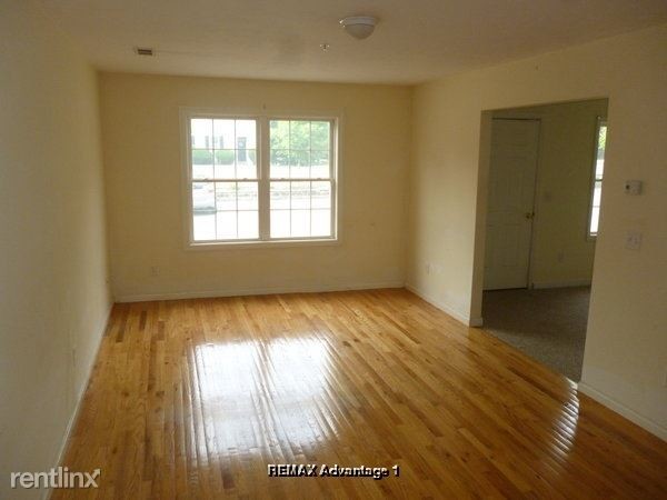 Building Photo - 3 br, 2 bath House - 525 Water St