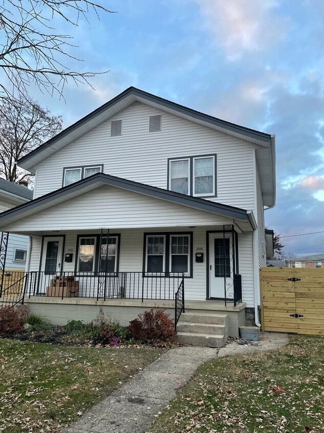 Primary Photo - 1090-1092 Mulford Rd.