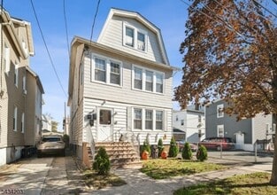 Building Photo - 413 Beardsley Ave
