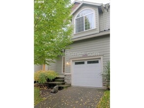 Building Photo - 9325 SW Jasper Dr