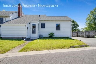 Building Photo - 1 Idlebrook Dr