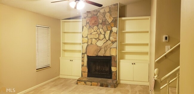 Building Photo - 1458 Westwood Ct