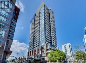 Building Photo - 225-225 Sackville St