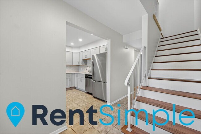 Building Photo - 14828 Ensor Ct