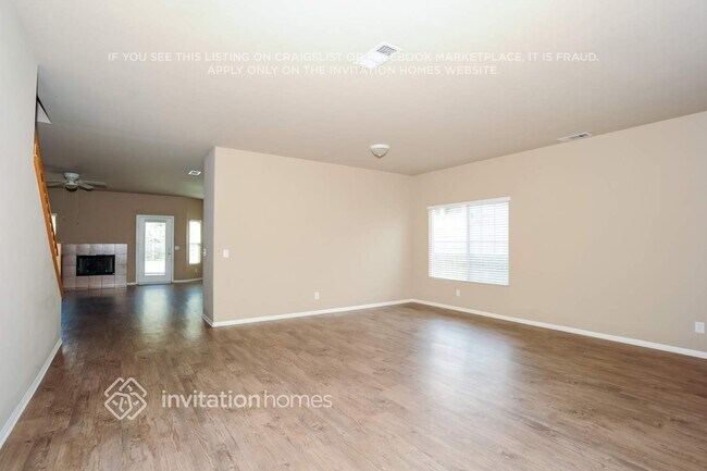 Foto del edificio - 4208 Sungate Dr