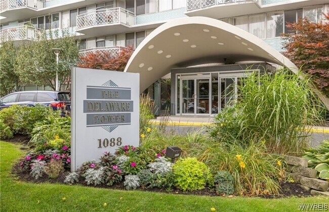Foto del edificio - 1088 Delaware Ave