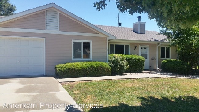 Building Photo - 3 br, 2 bath House - 211 Knoxberry Dr