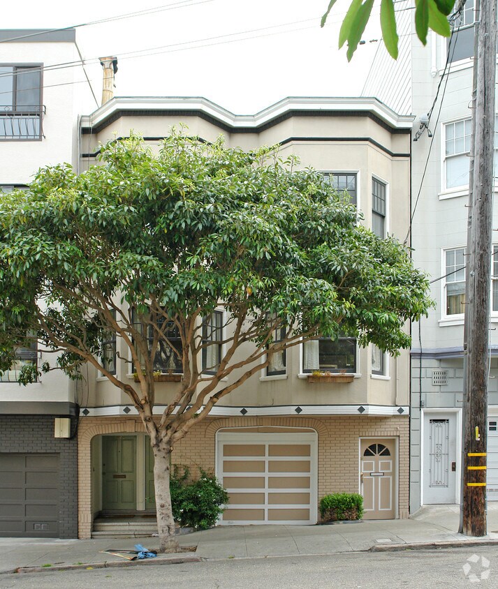 Foto principal - 3118-3120 Scott St