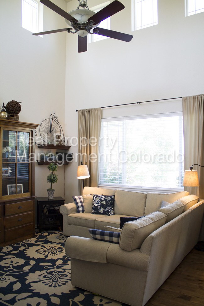 Foto del edificio - 23420 E Portland Way