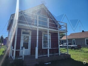 Building Photo - 701 S 2nd