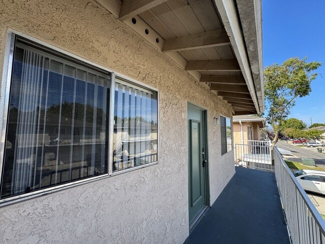 Foto del edificio - Coastal Living in Port Hueneme **MOVE-IN SPECIAL!** 1/2 OFF 1ST MONTHS RENT!