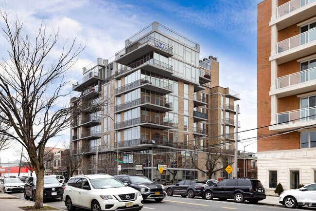 Building Photo - 412-416 Kings Hwy