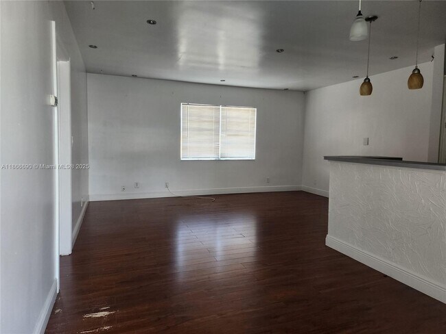 Foto del edificio - 2219 Polk St