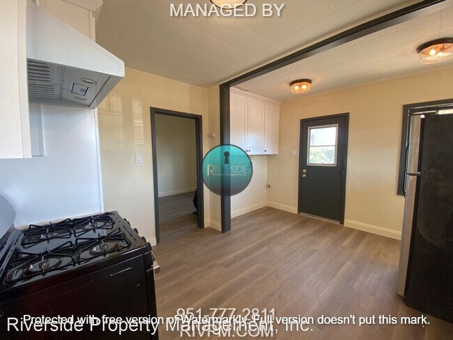 Building Photo - 2 br, 1 bath House - 1337 Malaga Dr.