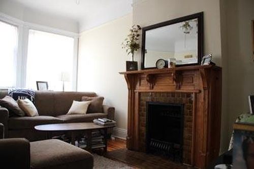 Foto del edificio - 330 W Dickens Ave