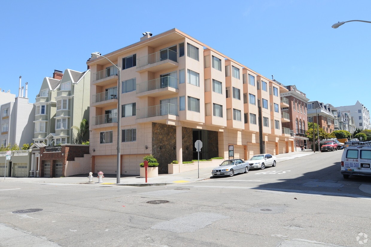 Primary Photo - Pacific Avenue Apartments