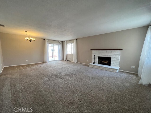 Building Photo - 168 Summit View Dr