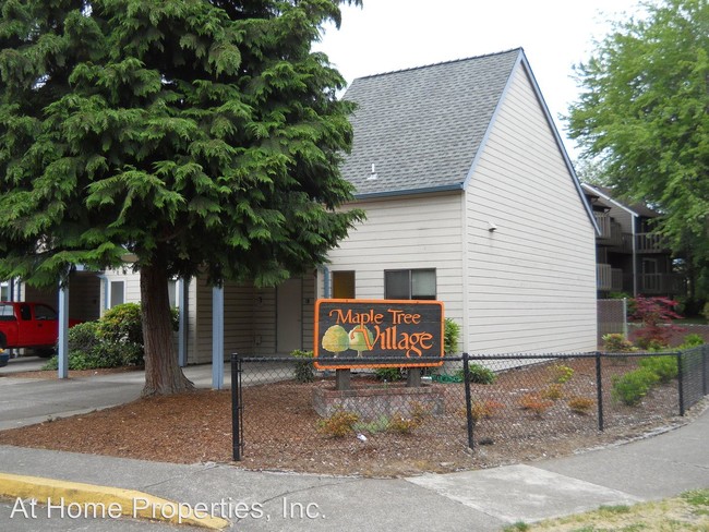 Building Photo - 839-888 SW Maple Tree Dr