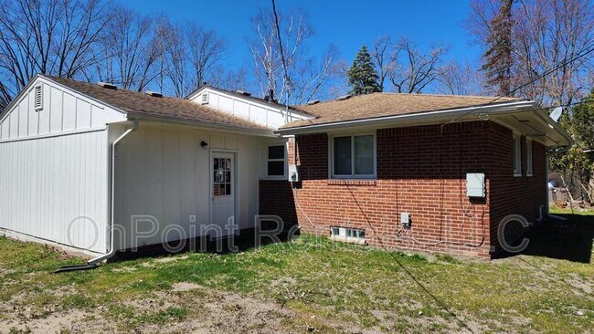 Foto del edificio - 29456 Candlewood Ln