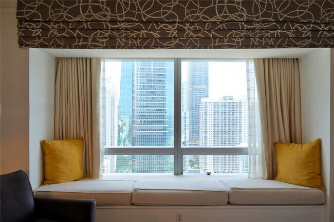 Foto del edificio - 1435 Brickell Ave