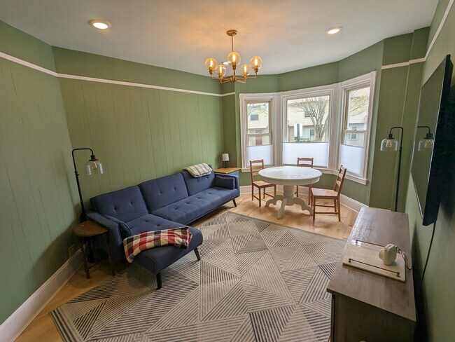 Foto del edificio - 241 Spring St