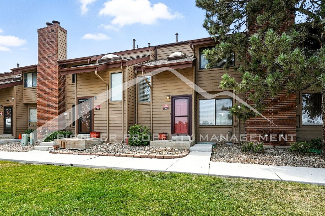 Foto principal - Stunning Townhouse with Central AC and Was...