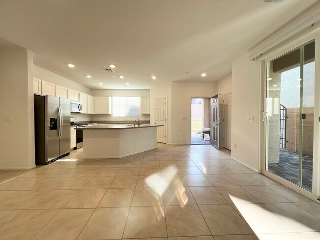 Foto del edificio - 1347 Graphite Ave