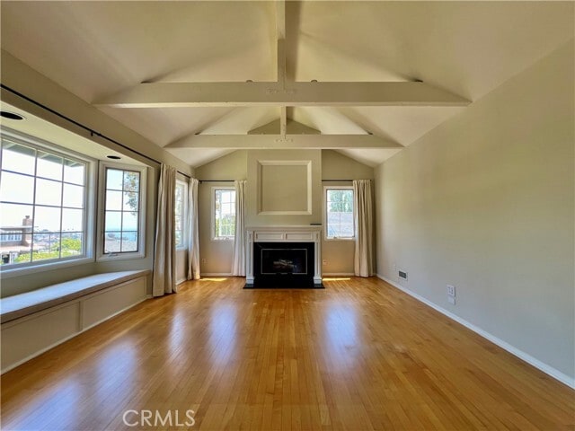 Building Photo - 456 Linden St