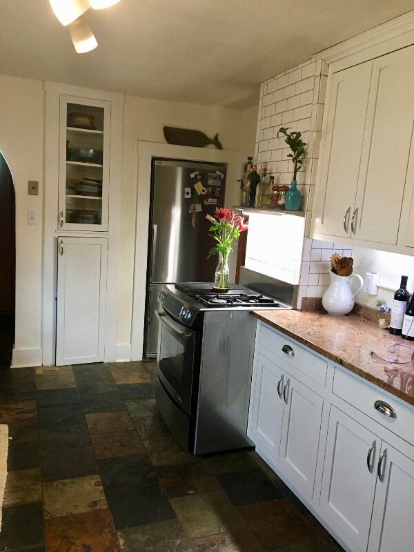 Foto del edificio - 549 E Mendenhall St