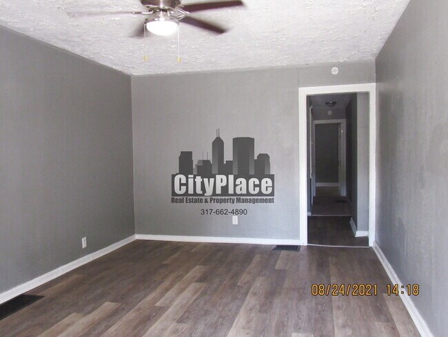 Foto del edificio - 2320 E 36th St