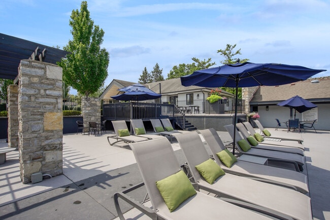 Building Photo - The Commons At Olentangy