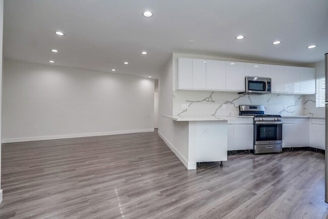 Foto del edificio - 715 N Marlborough Ave