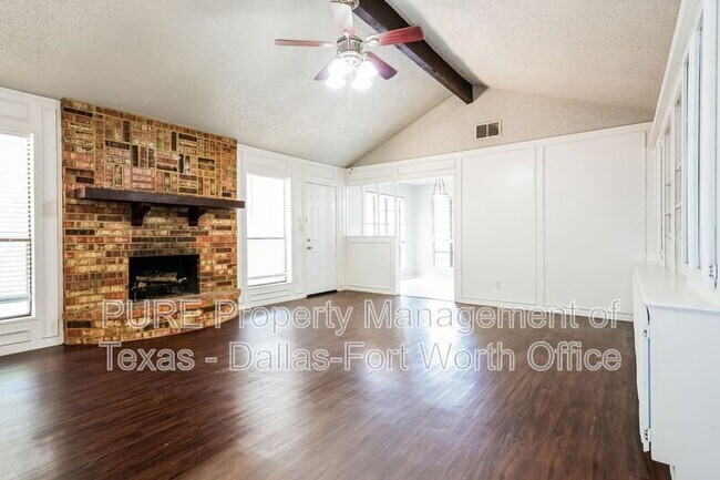 Foto del edificio - 7232 Timberidge Dr